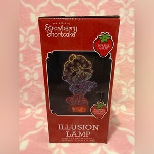 Strawberry Shortcake Illusion Lamp